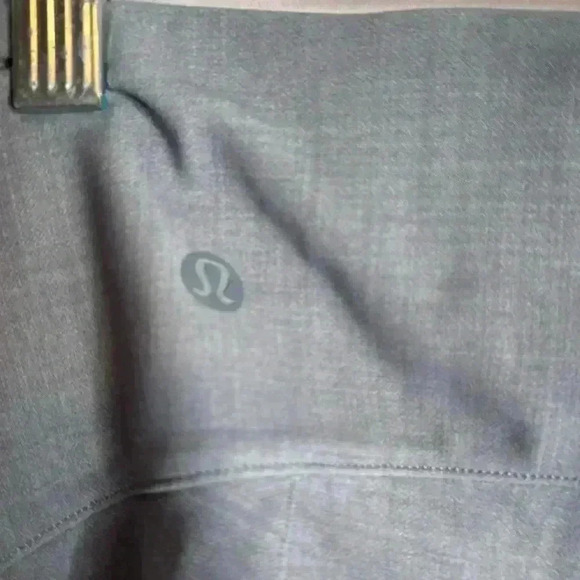 Lululemon grey trousers size 8 - Picture 3 of 6